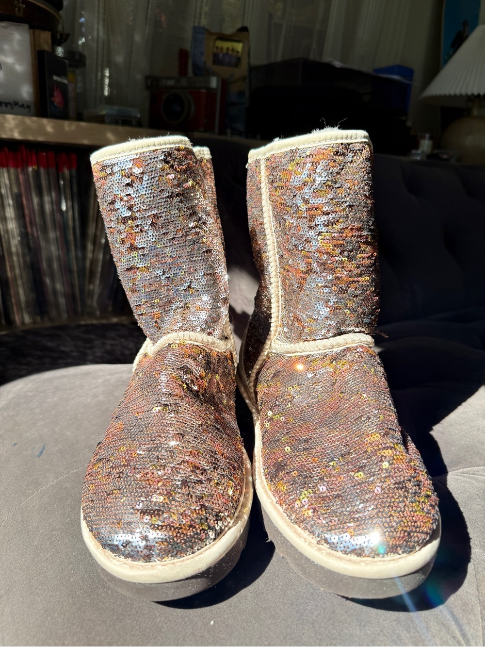 UGG Classic Short Sparkles Sequin Boots Champagne Gold 1018571 Size 9